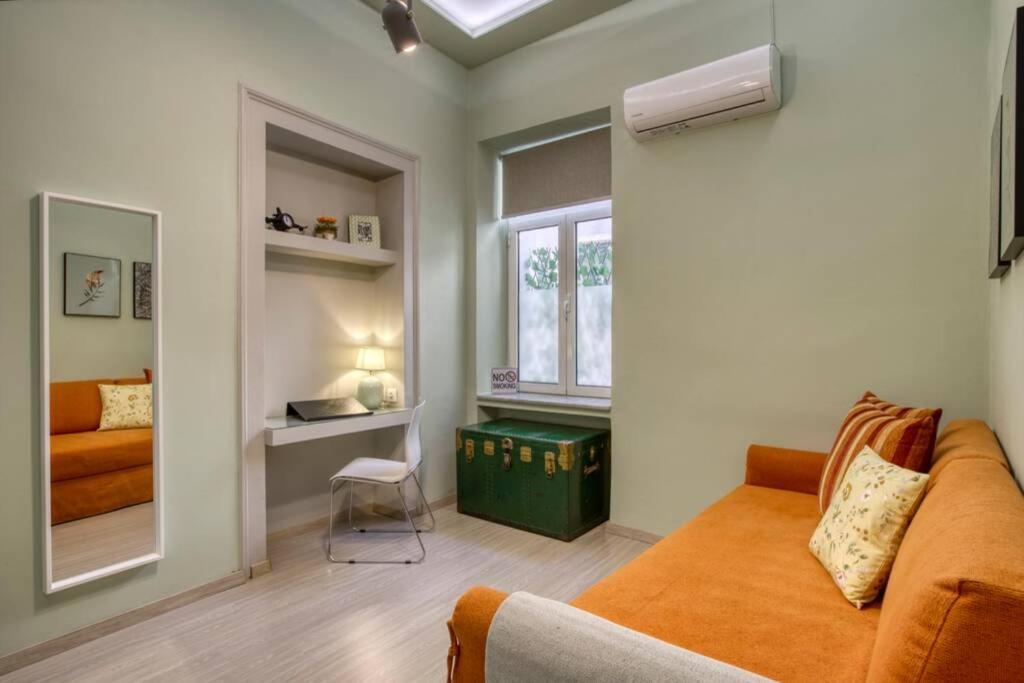 Апартаменты Plaka Filotheis House A Афины Экстерьер фото