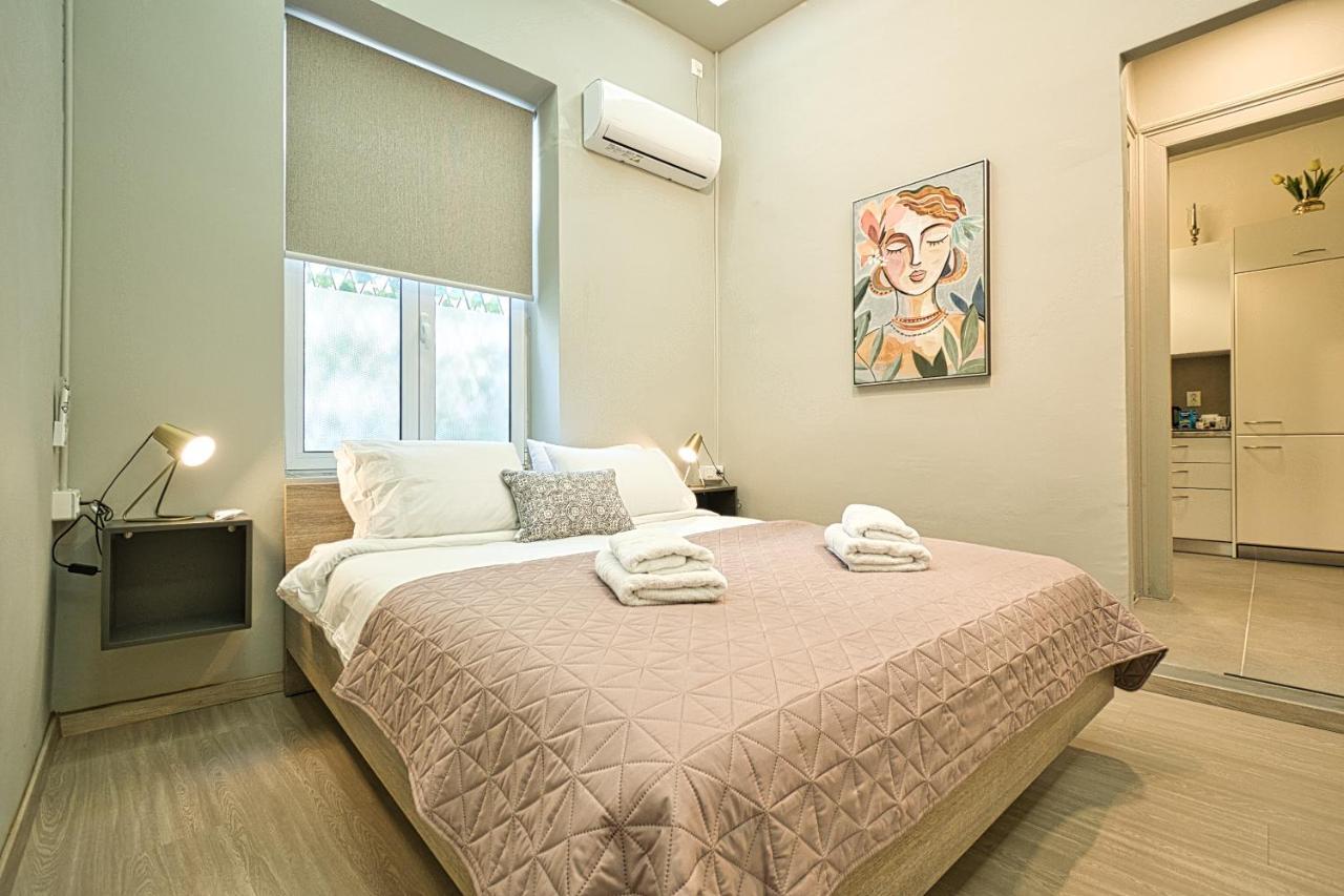 Апартаменты Plaka Filotheis House A Афины Экстерьер фото
